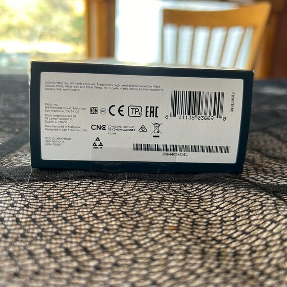 Fitbit Versa 2 - Picture 13 of 13